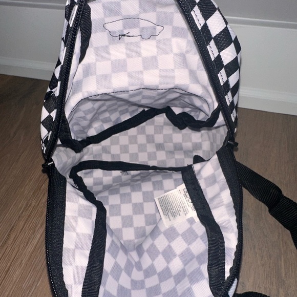 NWOT Vans Off The Wall Mini Backpack $50 New - Picture 8 of 11